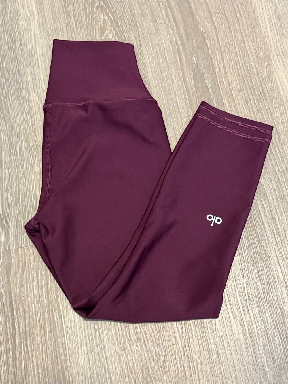 ALO Yoga Purple Airlift 7/8 High-Rise Performance Leggings